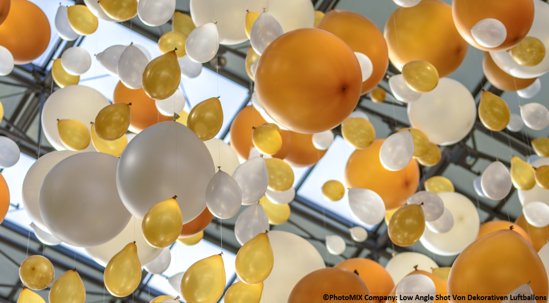 Photo_Balloons_Messeparty_mit_Copyright.PNG